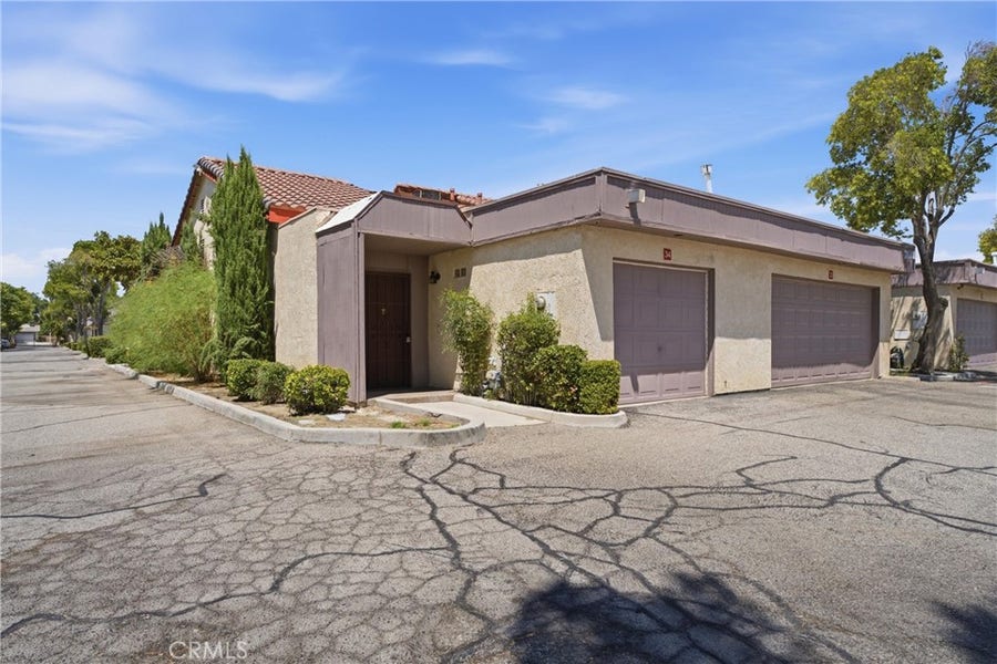 Property photo for 43334 32nd W, #34, Lancaster, CA