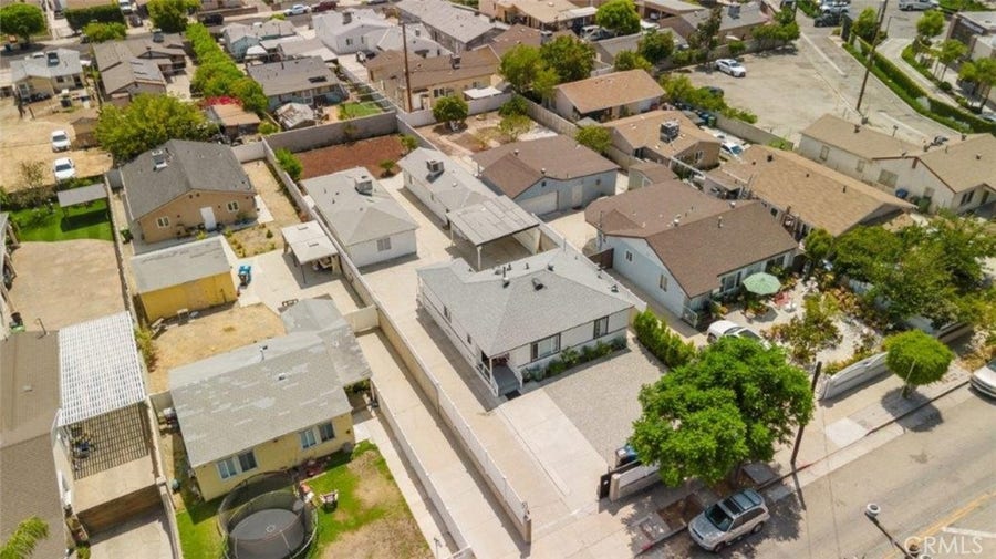 Property photo for 10826 Roscoe Boulevard, Sun Valley, CA