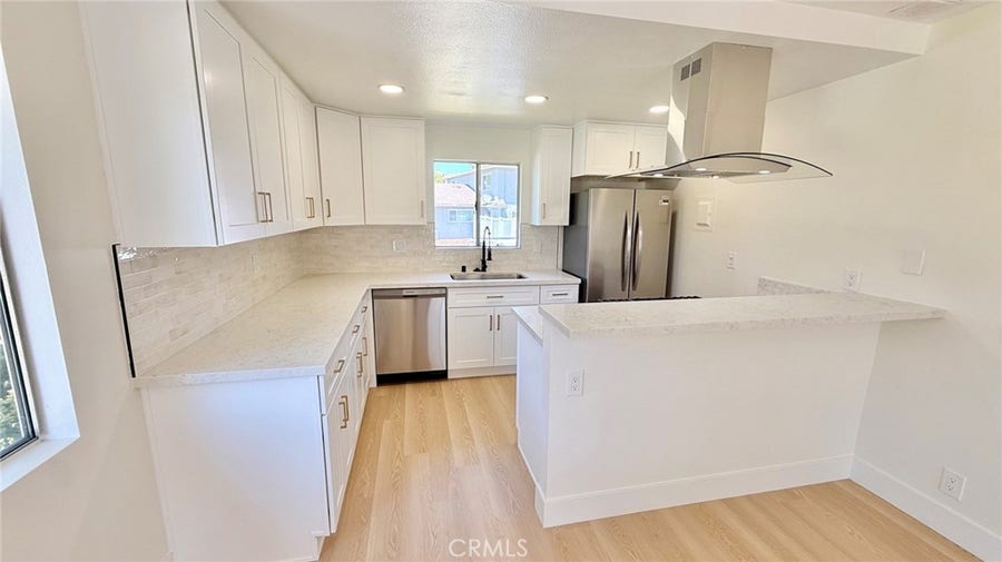 Property photo for 28196 Robin, Saugus, CA
