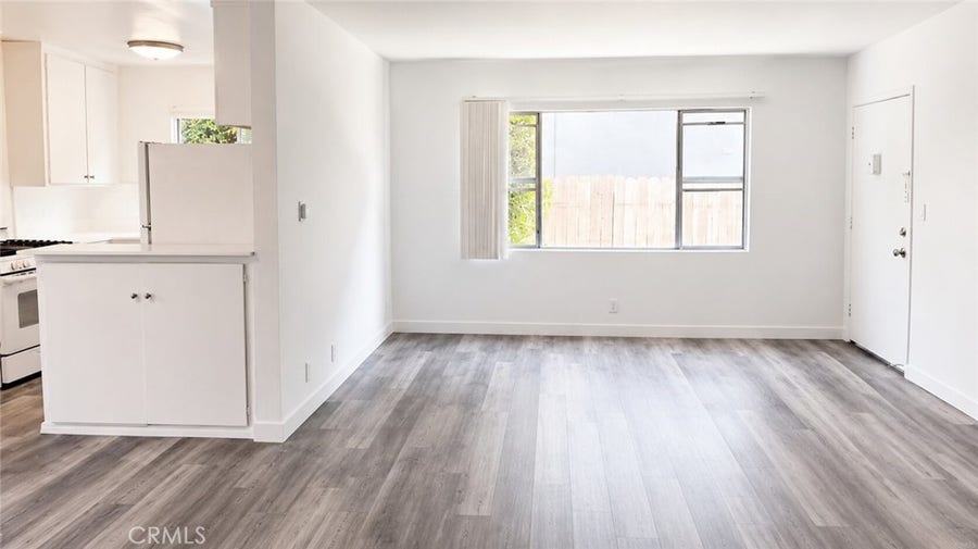 Property photo for 1132 S Holt, #3, Los Angeles, CA