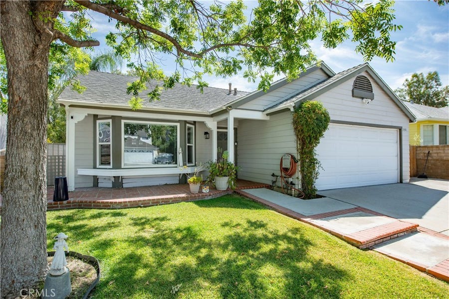 Property photo for 31910 Green Hill, Castaic, CA