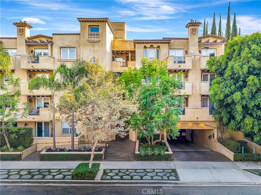 Property photo for 12044 Hoffman Street, #303, Studio City, CA