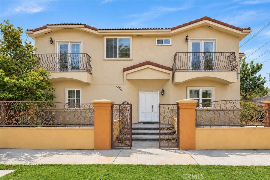 Property photo for 18811 Topham, Tarzana, CA