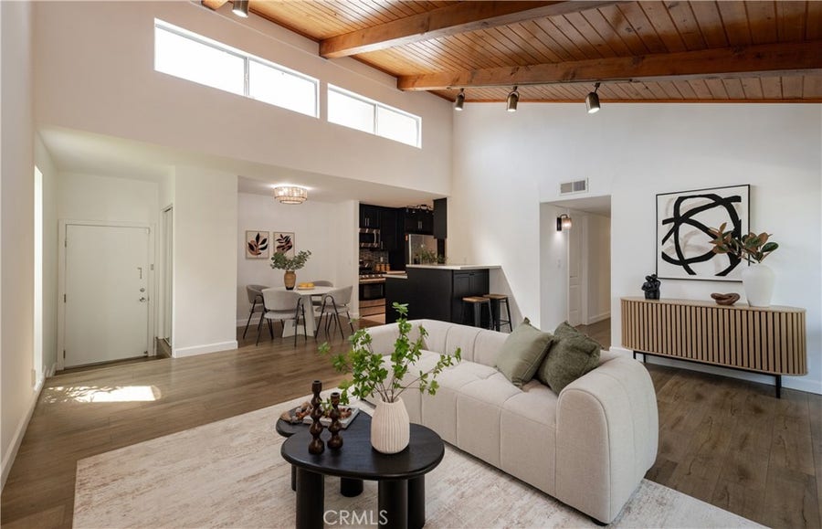Property photo for 20134 Leadwell, #307, Winnetka, CA