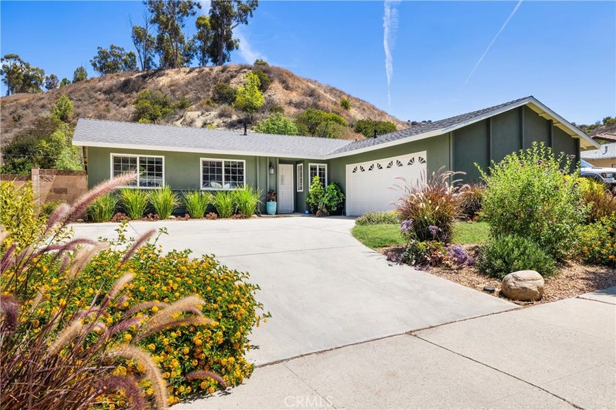 Property photo for 622 Comet Avenue, Simi Valley, CA