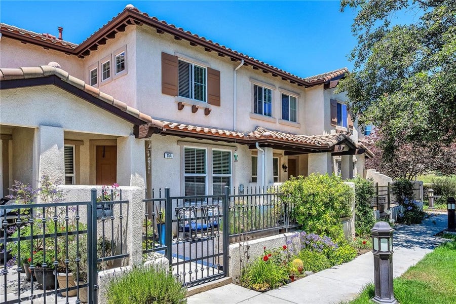 Property photo for 154 Via Katrina, Newbury Park, CA