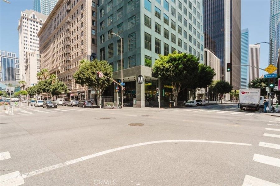 Property photo for 655 S Hope Street, #606, Los Angeles, CA
