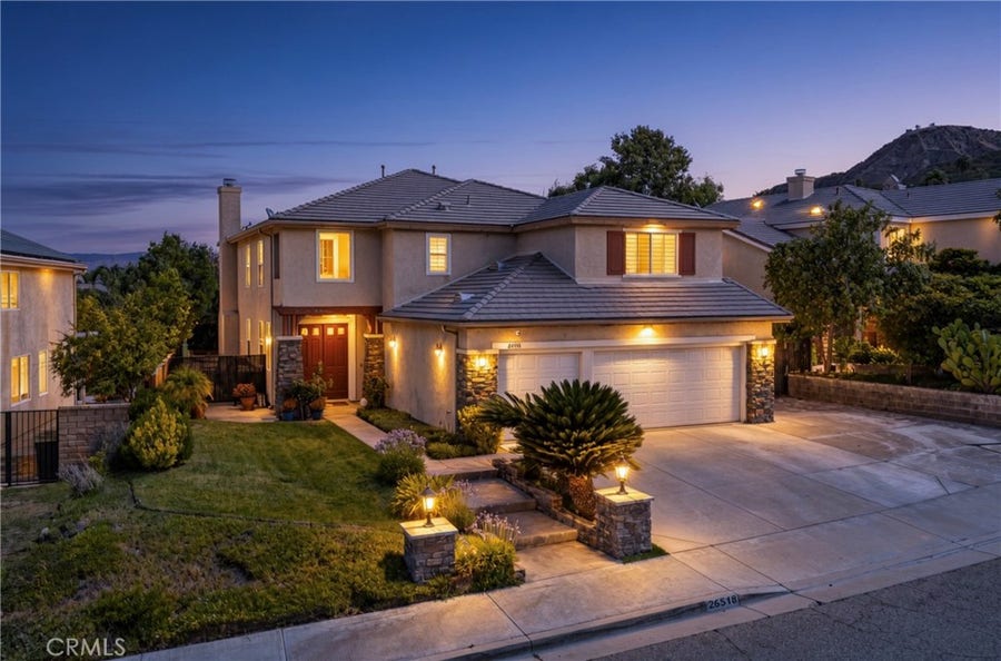 Property photo for 26518 Swan Lane, Canyon Country, CA