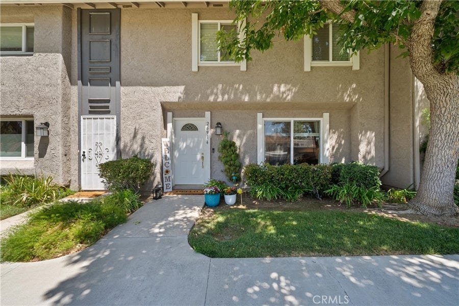 Property photo for 26914 Via Terraza, Saugus, CA