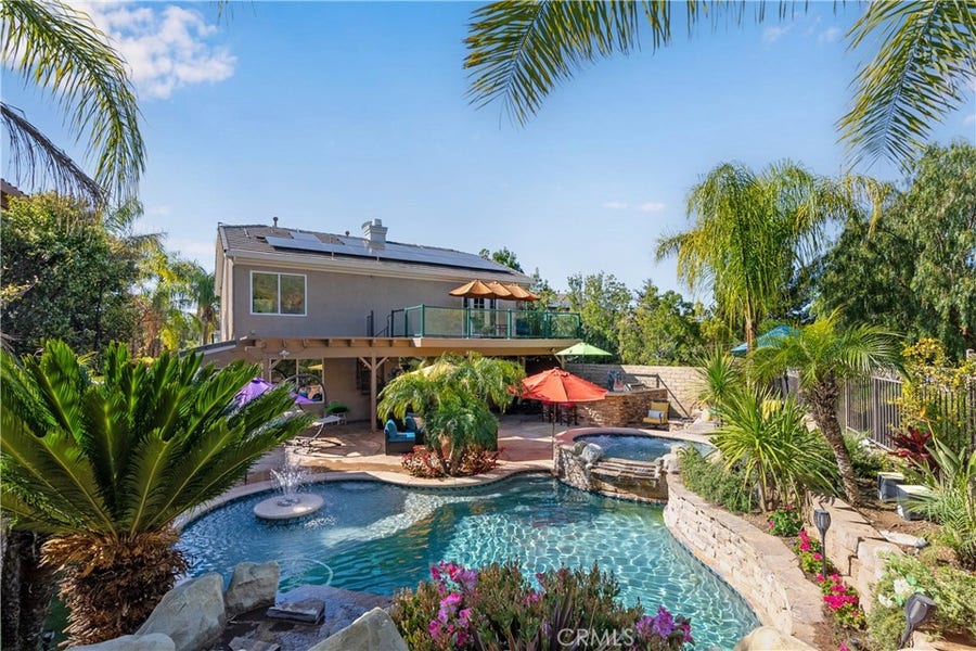 Property photo for 22019 Gold Canyon Drive, Saugus, CA