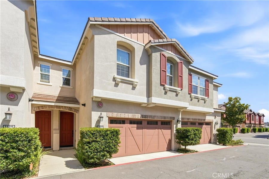 Property photo for 22077 Barrington, Saugus, CA