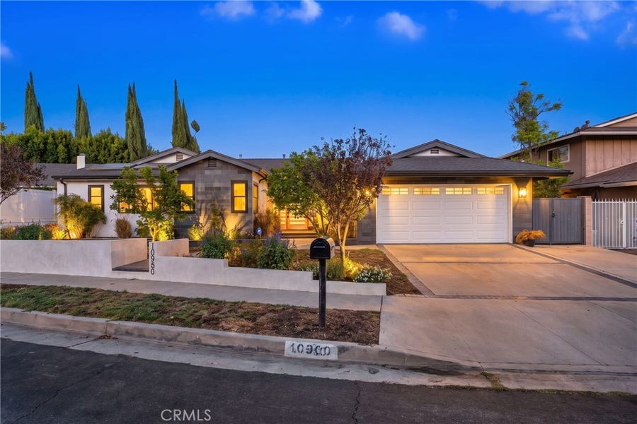 Property photo for 10960 Baton Rouge, Northridge, CA