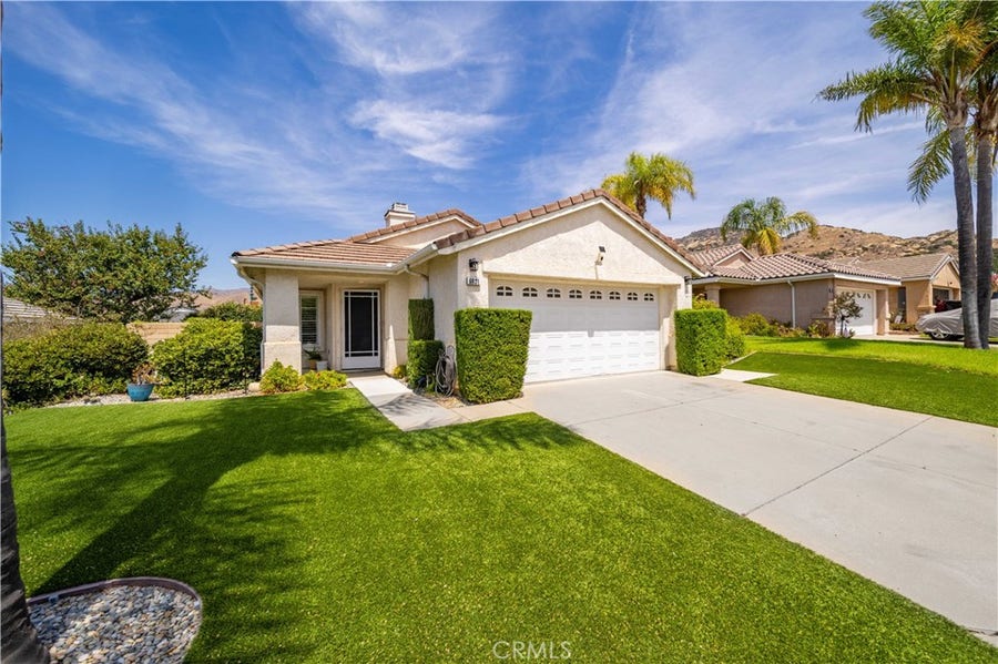Property photo for 6631 Sasparilla Dr, Simi Valley, CA