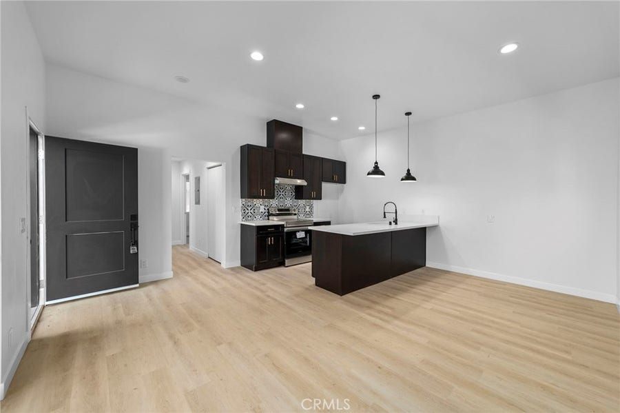Property photo for 2532 Ganahl, Los Angeles, CA