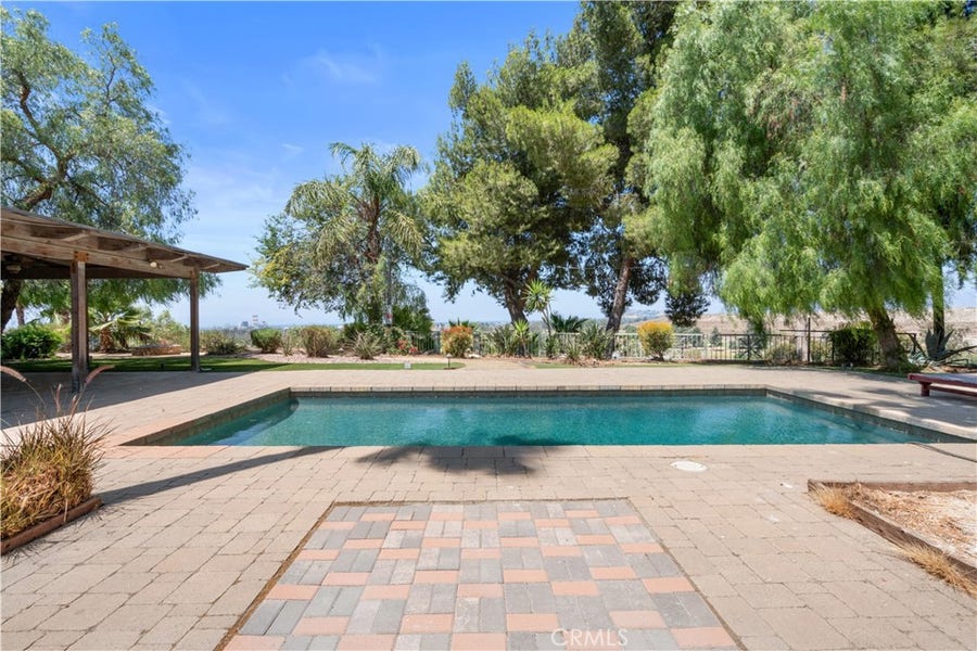 Property photo for 11064 Mcbroom, Shadow Hills, CA