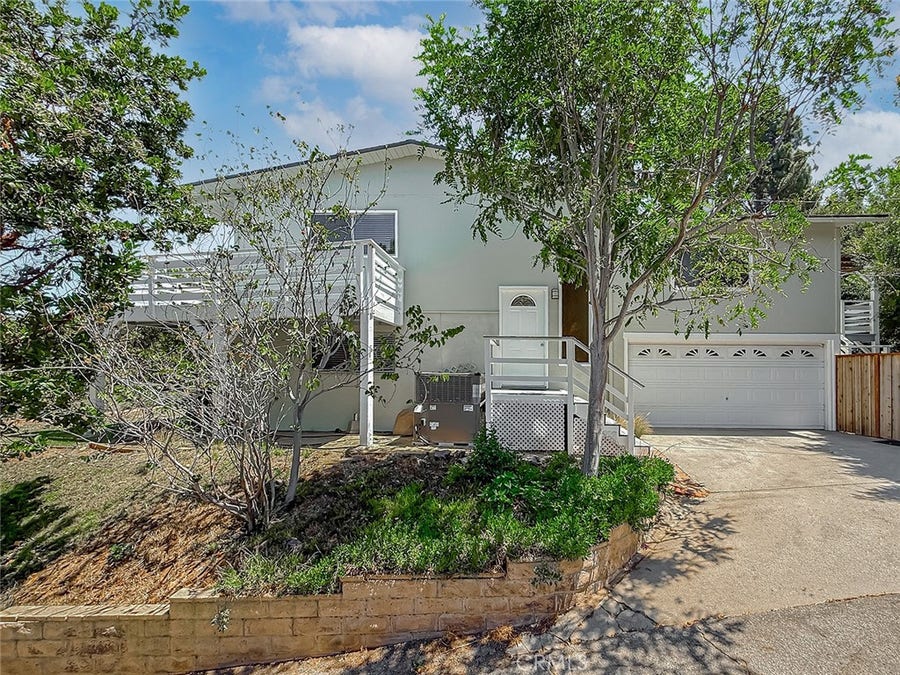 Property photo for 1496 Kathleen Drive, Newbury Park, CA