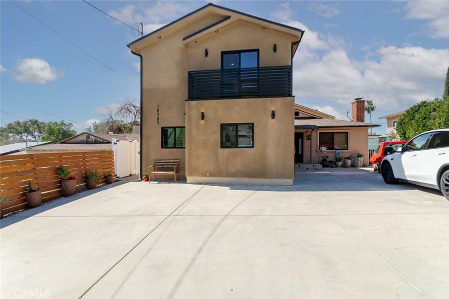 Property photo for 10787 Las Lunitas Avenue, Tujunga, CA