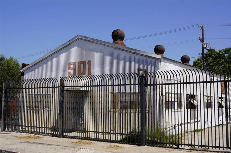 Property photo for 901 E 108th, Los Angeles, CA