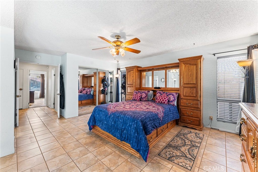 44608 Loneoak Avenue, Lancaster, CA 93534
