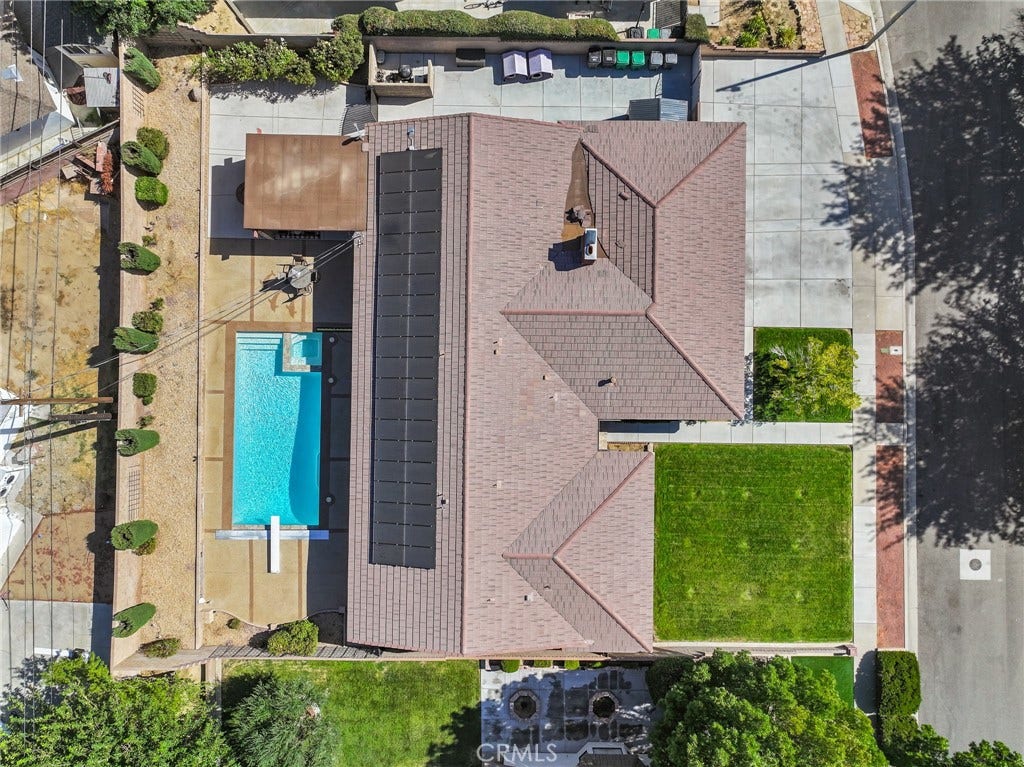 44608 Loneoak Avenue, Lancaster, CA 93534