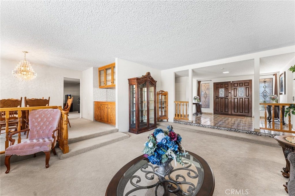 44608 Loneoak Avenue, Lancaster, CA 93534