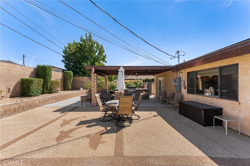 44608 Loneoak Avenue, Lancaster, CA 93534