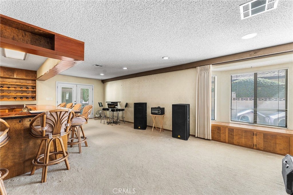 44608 Loneoak Avenue, Lancaster, CA 93534