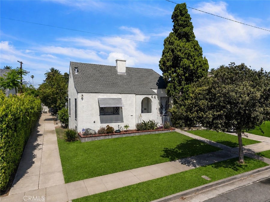 Property photo for 79 N Berkeley Avenue, Pasadena, CA
