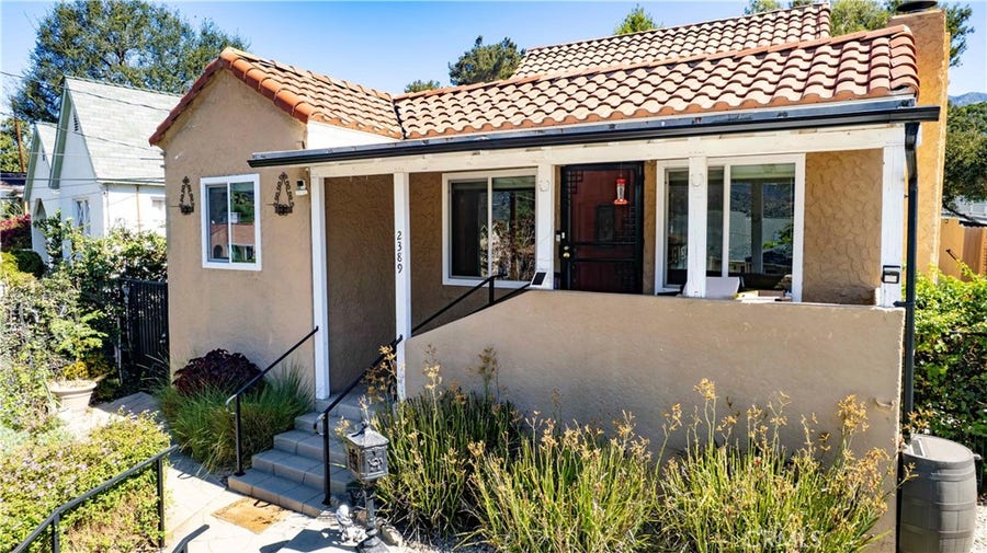 Property photo for 2389 Mayfield, Montrose, CA