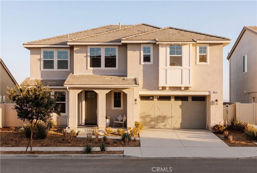 Property photo for 28511 Sparrow Way, Saugus, CA