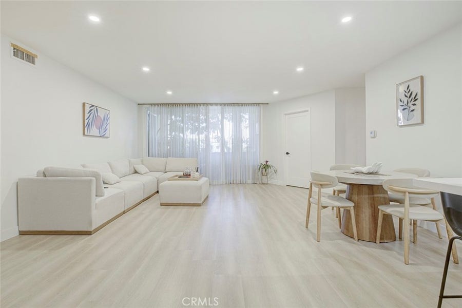 Property photo for 5411 Tyrone Avenue, #203, Sherman Oaks, CA