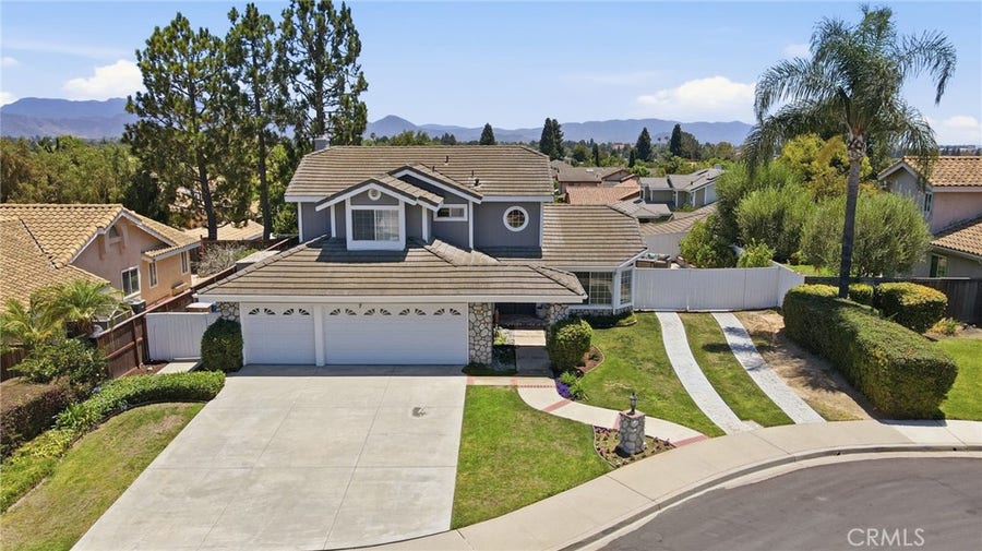 Property photo for 696 Corte Vina, Camarillo, CA