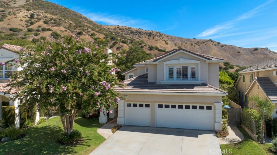 Property photo for 12354 Yew Court, Porter Ranch, CA