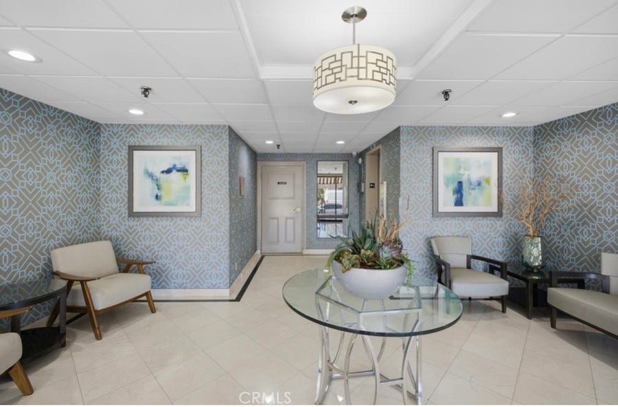 Property photo for 1115 S Elm, #213, Los Angeles, CA