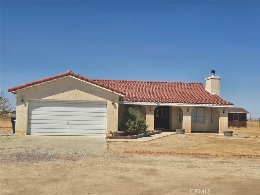 Property photo for 7057 W Avenue H, Lancaster, CA