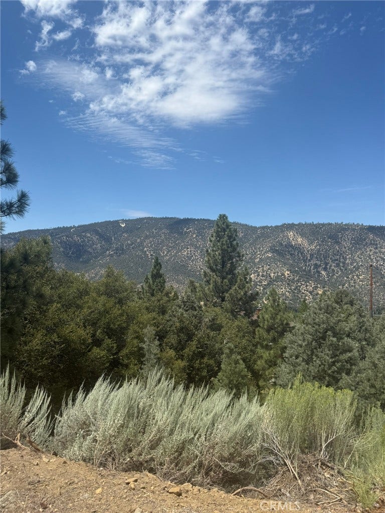 Property photo for 1824 Pioneer Way, Pine Mountain Club, CA