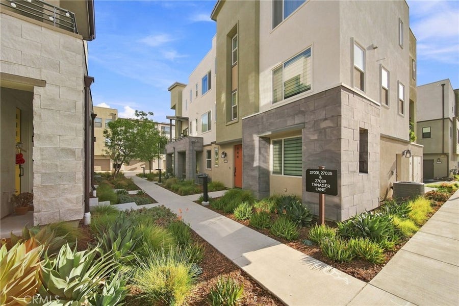 Property photo for 27035 Tanager, Valencia, CA