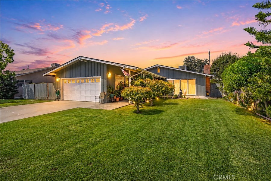 Property photo for 1101 S Mountain Street, Visalia, CA