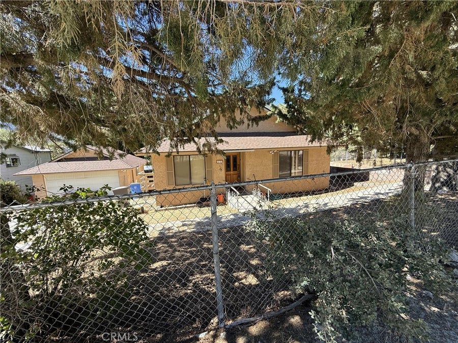 Property photo for 4144 End Drive, Frazier Park, CA