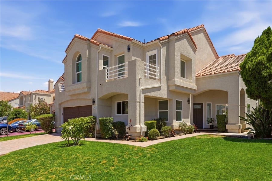 Property photo for 7422 kyle court, West Hills, CA