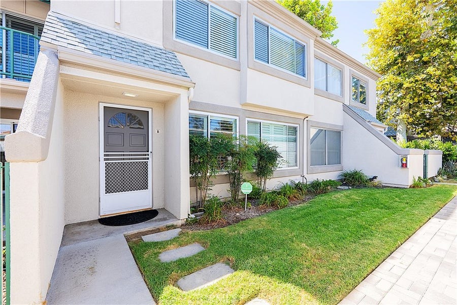 Property photo for 18502 Mayall, #B, Northridge, CA