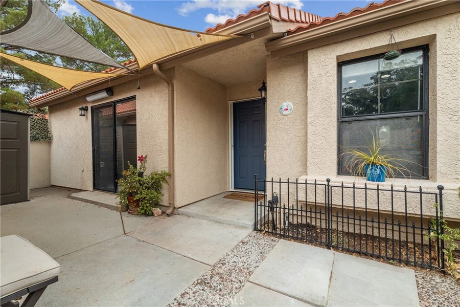 Property photo for 26352 Rainbow Glen, Newhall, CA