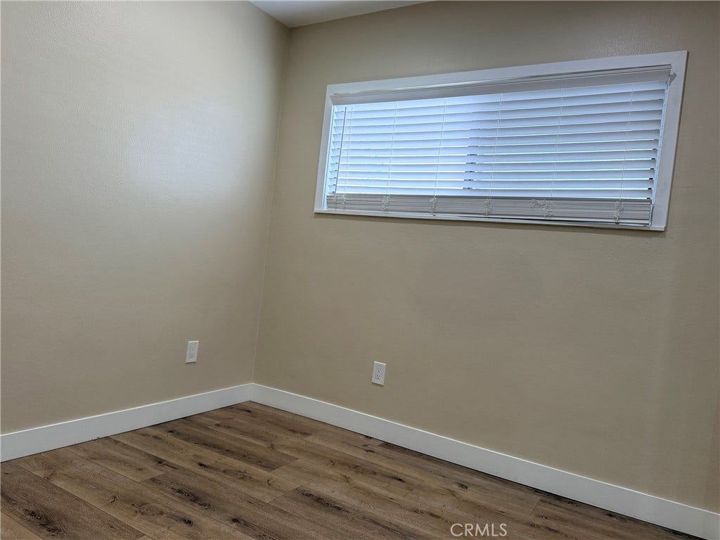 10971 Roscoe, Sun Valley, CA 91352