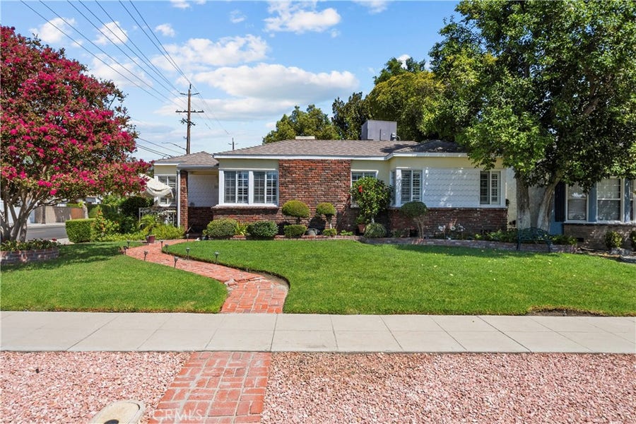 Property photo for 1844 N Fairview, Burbank, CA
