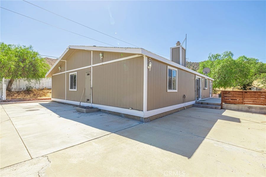 Property photo for 510 E Soledad Pass, Palmdale, CA