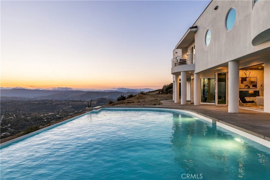 Property photo for 44765 Via Pino, Temecula, CA