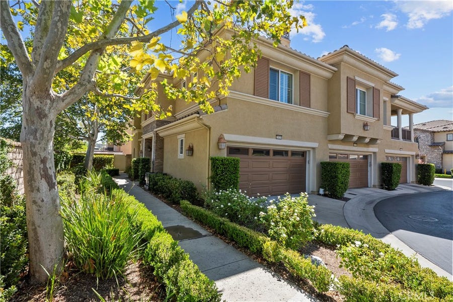 Property photo for 23833 Toscana, Valencia, CA