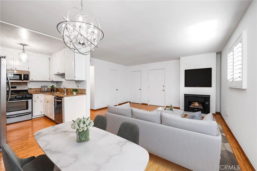 Property photo for 4000 W Victory Boulevard, #204, Burbank, CA