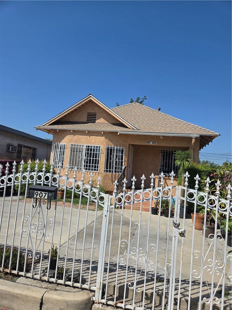 Property photo for 907 E 50th, Los Angeles, CA
