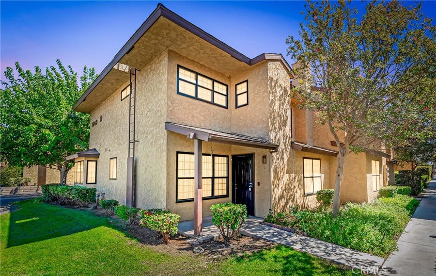 Property photo for 1543 W Avenue L, #1, Lancaster, CA